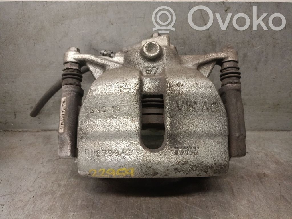 Etujarrusatula   8V0615124D,8V0615124D