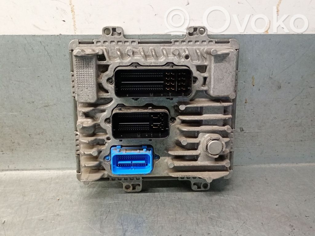 Opel Corsa E Unidad de control/módulo del motor 