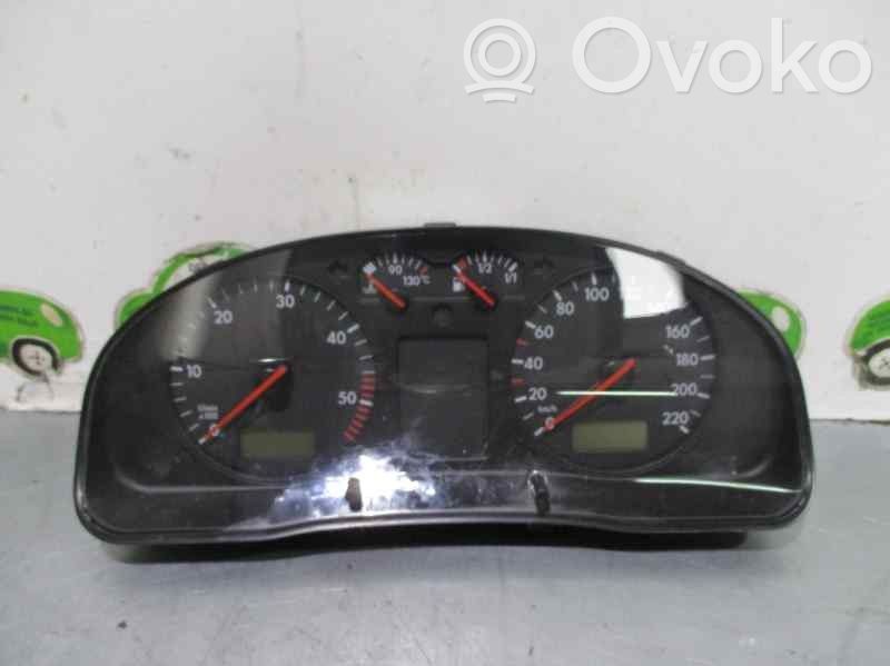 Volkswagen Passat Alltrack Tachimetro (quadro strumenti) 