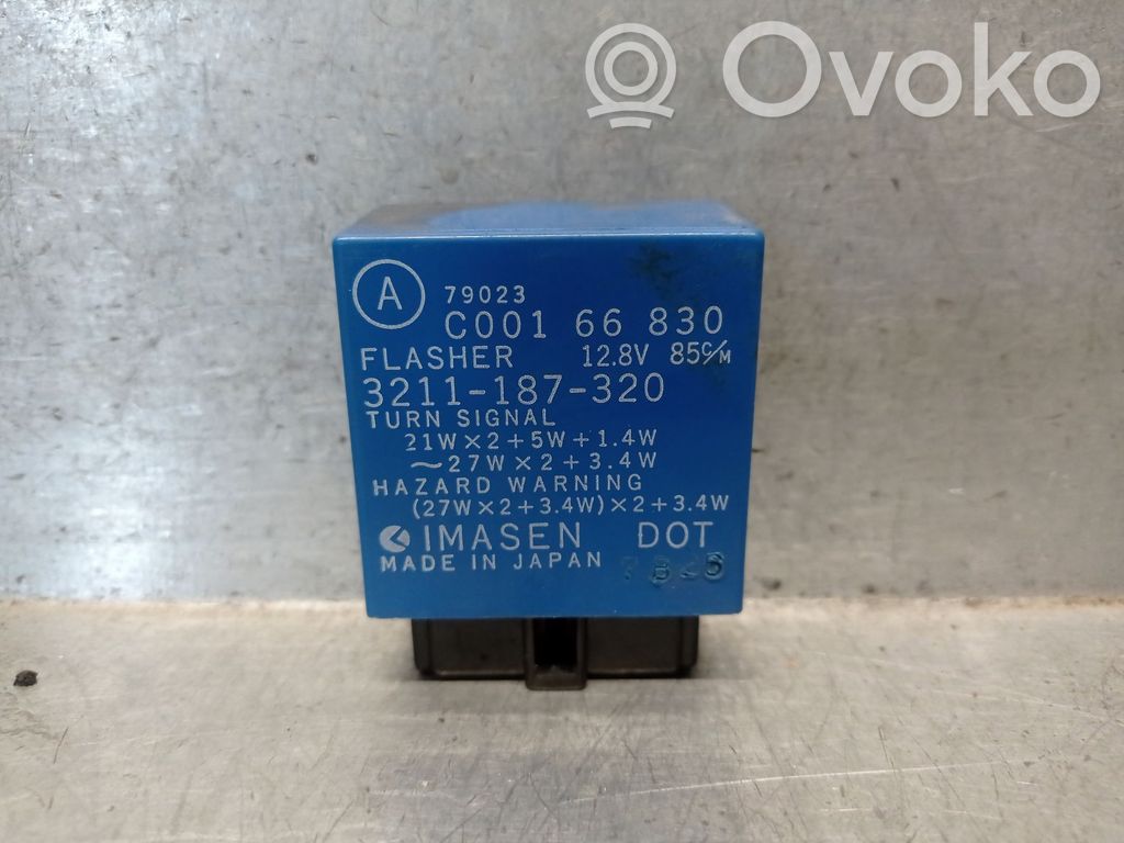 Mazda Xedos 9 Module de fusibles 