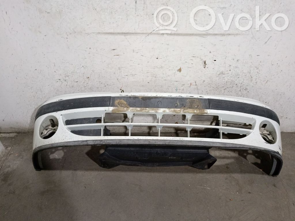 Renault Megane I Parachoques delantero 