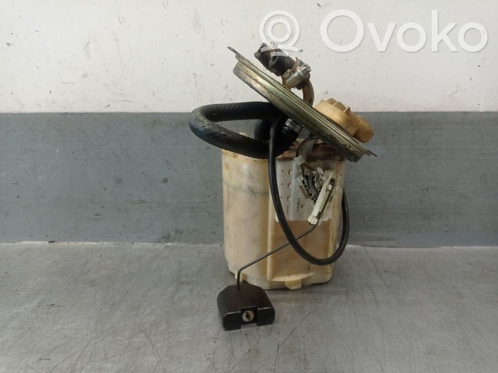 Opel Corsa B Bomba interna de combustible 