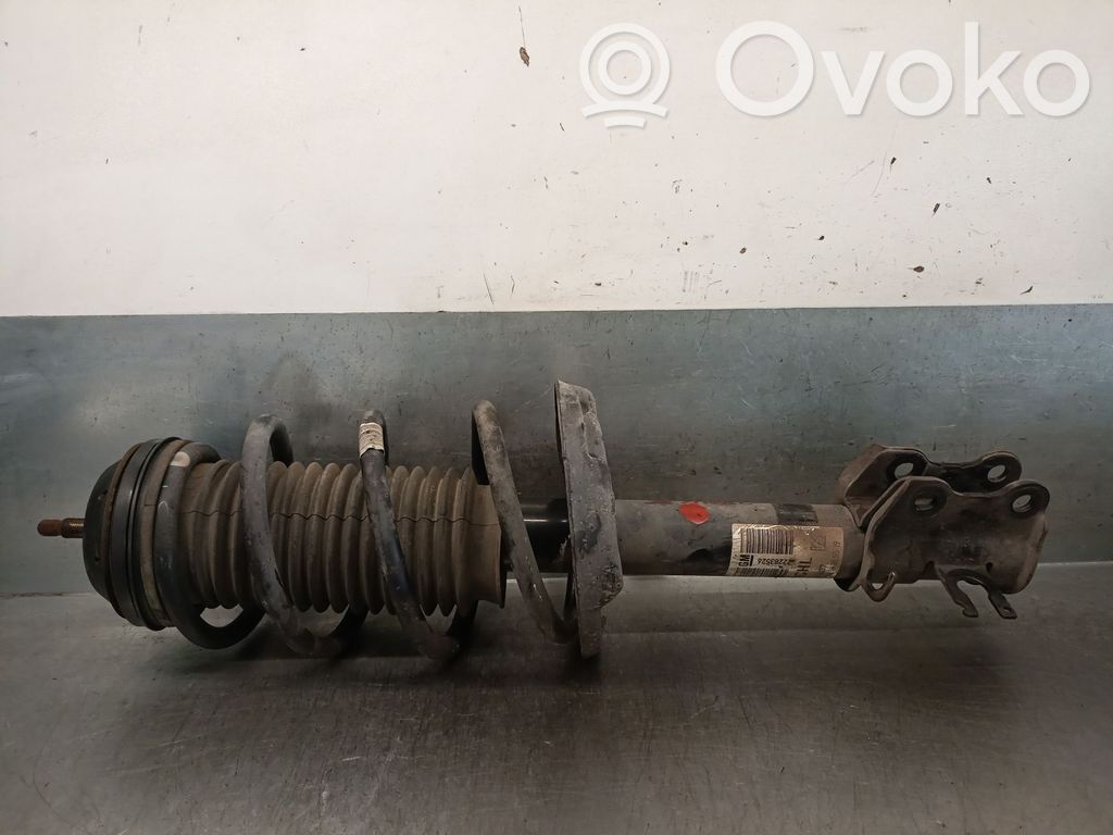 Opel Corsa E Stoßdämpfer Federbein 