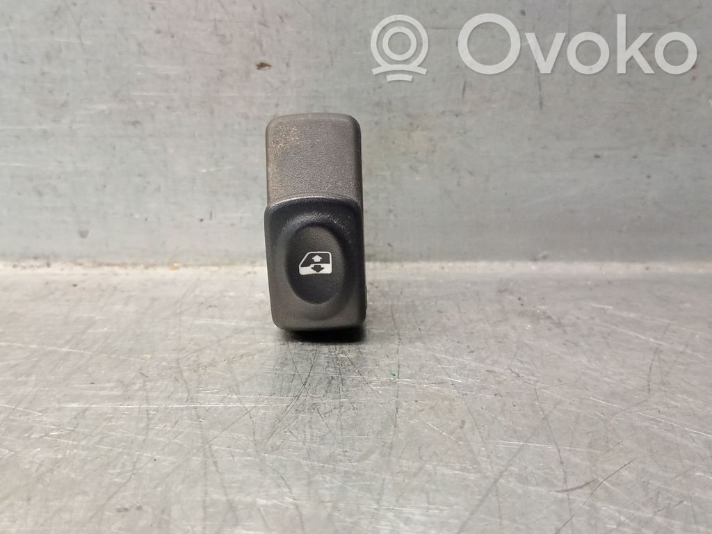 Renault Megane I Electric window control switch 