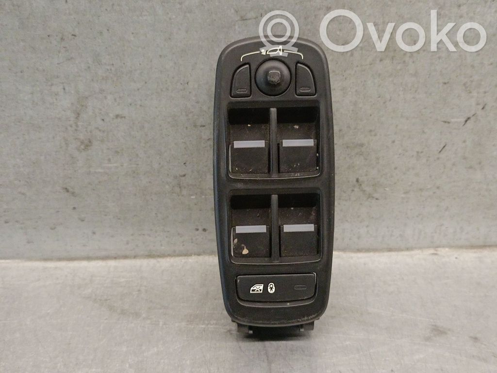 Interruptor del elevalunas eléctrico   SPA028JT00F
