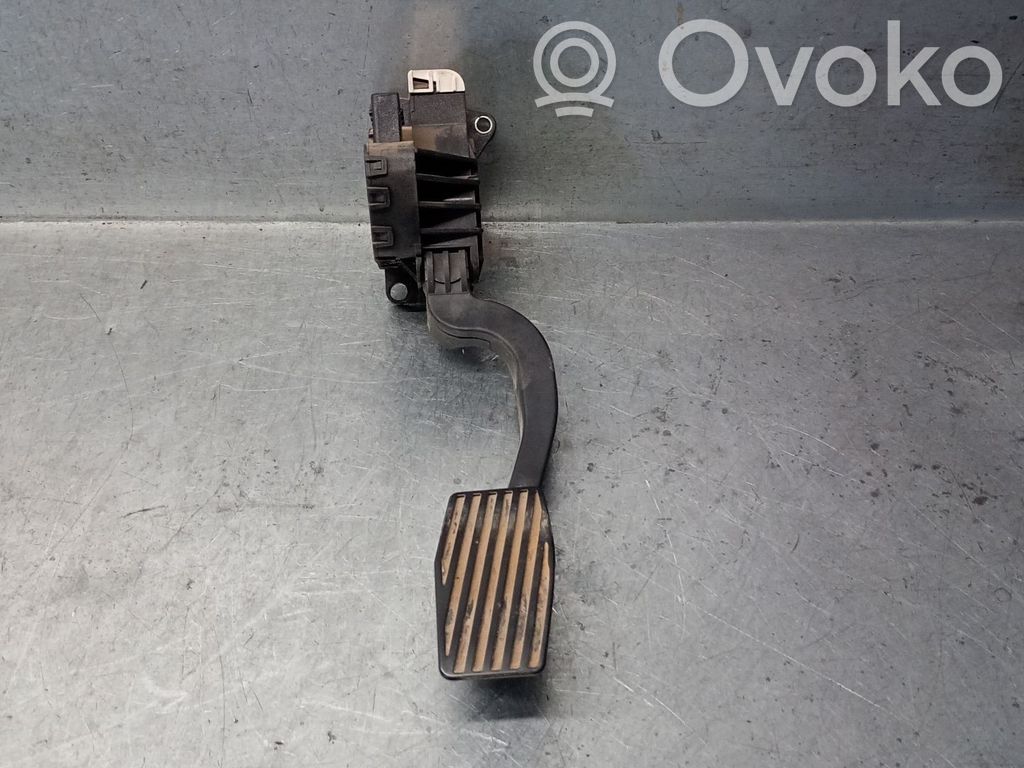 Beschleunigungssensor Gaspedalsensor   13305804,848038