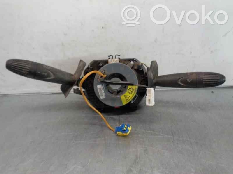 Interruptor de control del panel de luces   735416667