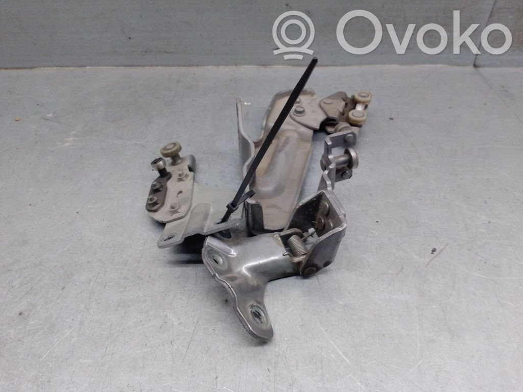 Nissan NV200 Sliding door upper roller guide/hinge 