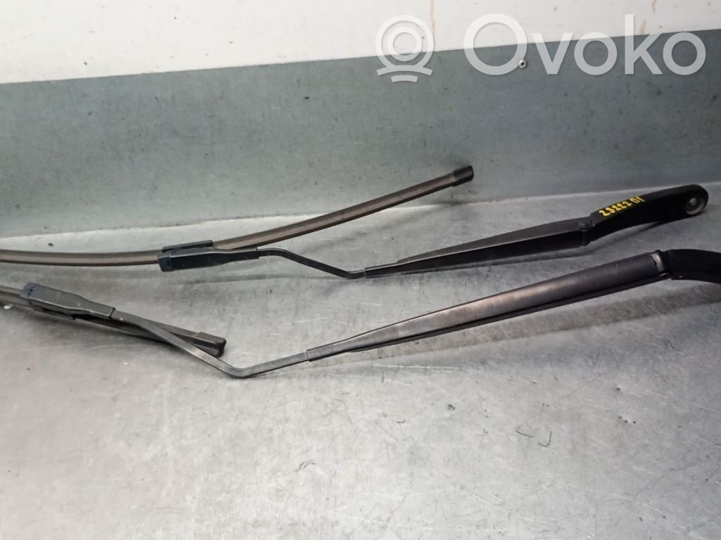 Ford Transit Wischerarm vorne 