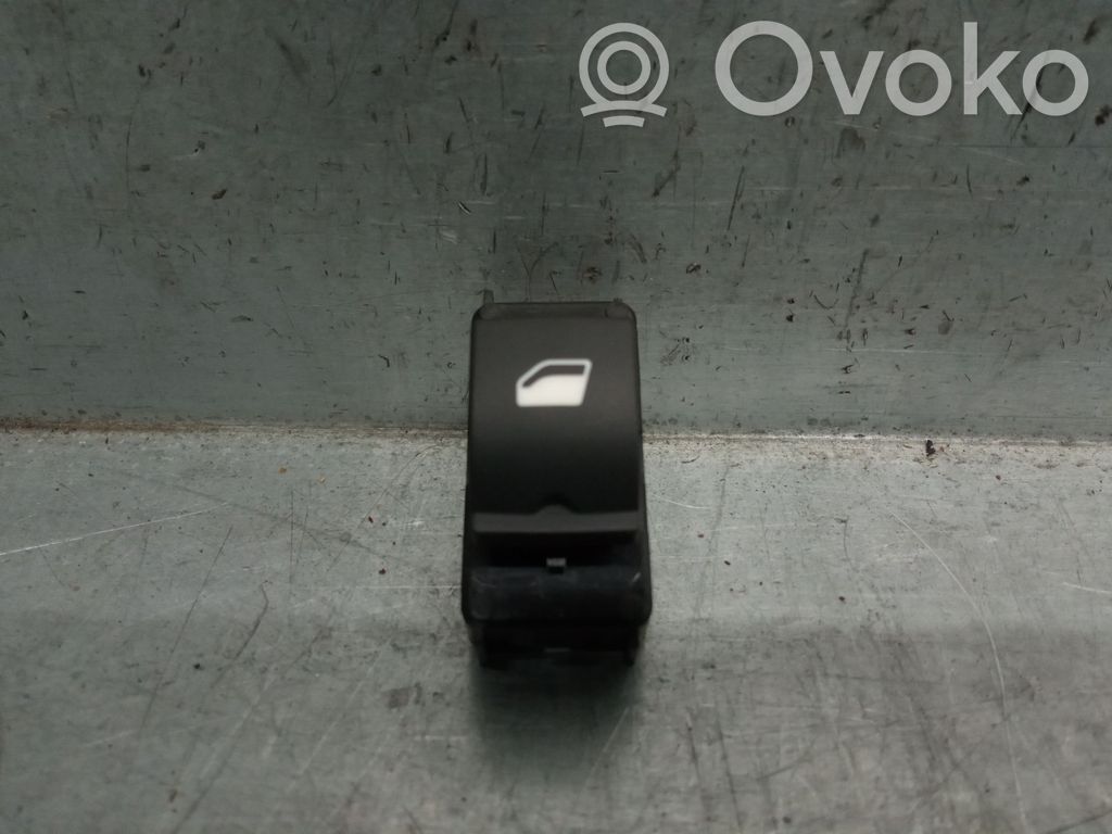 Citroen C5 Aircross Electric window control switch 