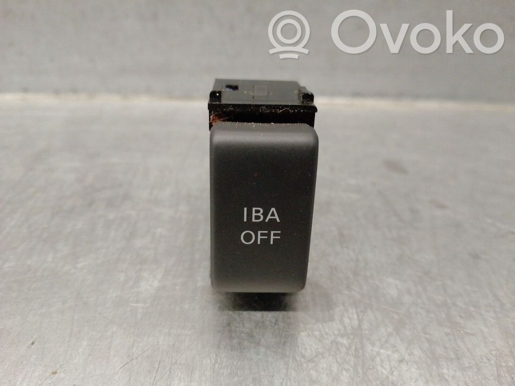 Interruptor de control multifunción   251221CA0A,251221CA0A