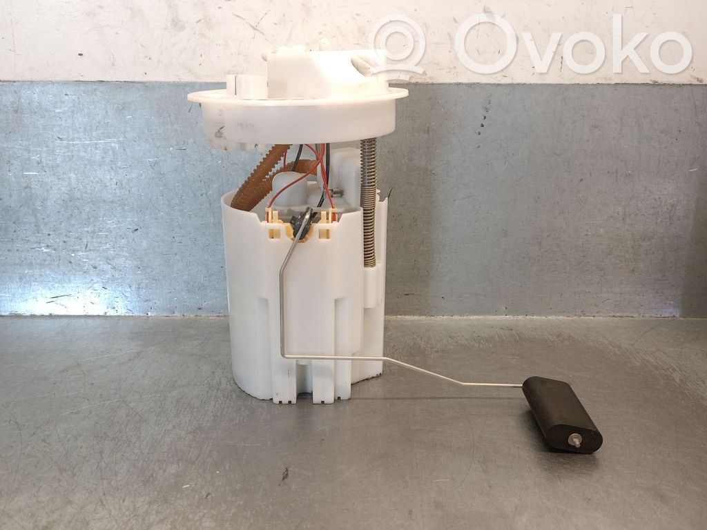 Ford Fiesta Pompa carburante immersa 
