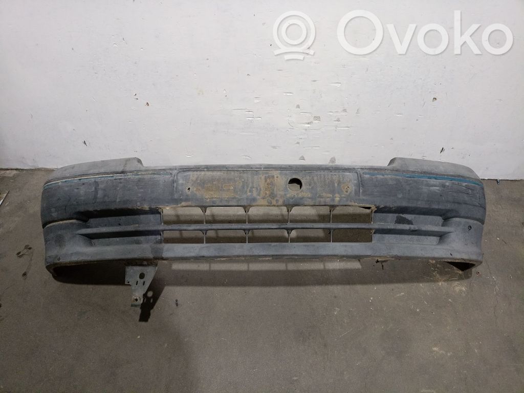 Renault Clio I Parachoques delantero 