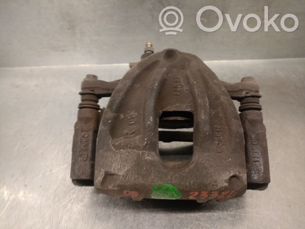 Toyota Corolla Verso E121 Étrier de frein avant