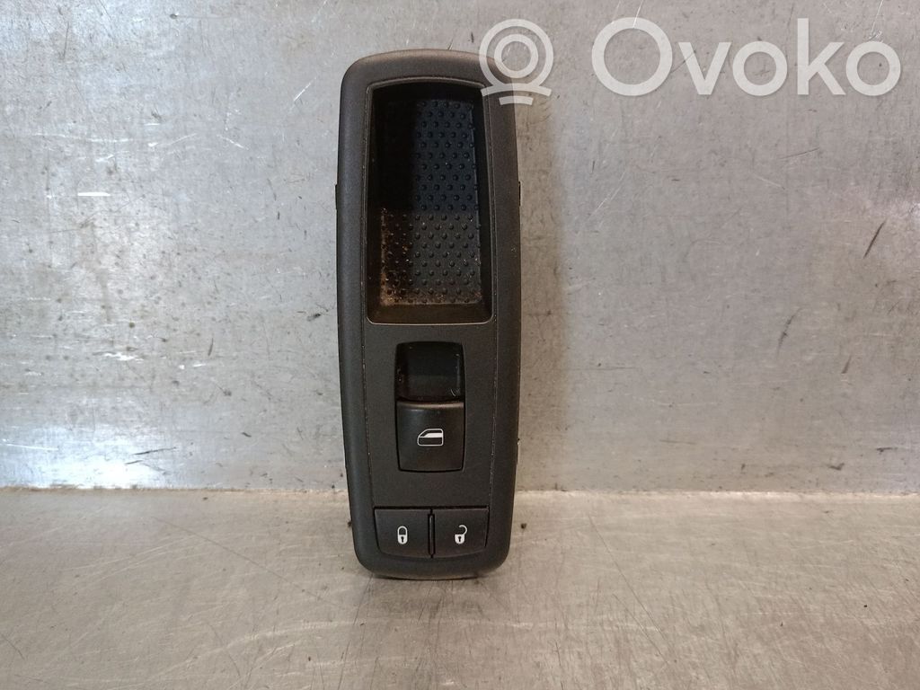 Electric window control switch   4602544AF,4602544AF