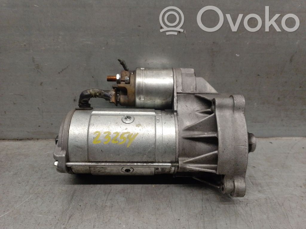 Citroen C8 Starteris 