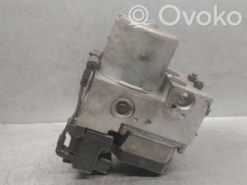 Audi A4 S4 B5 8D ABS-pumppu 