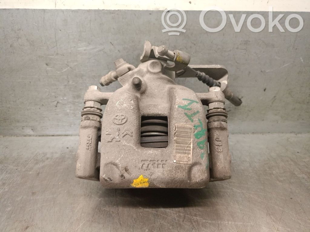 Opel Vivaro Takajarrusatula 
