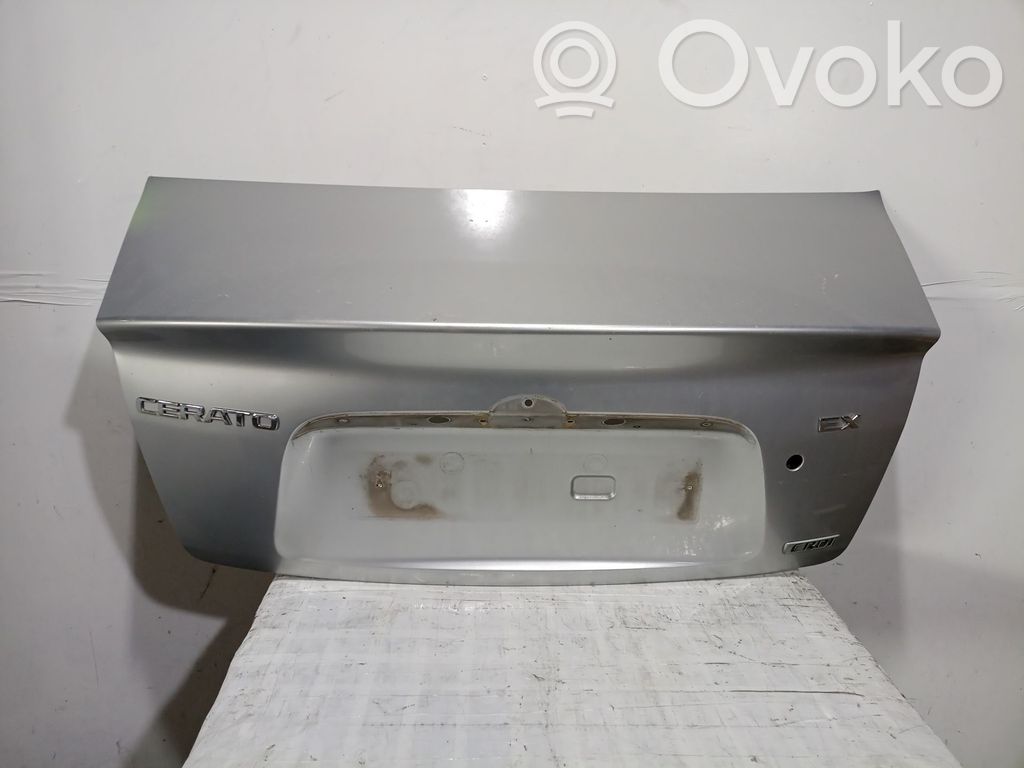 KIA Cerato Takaluukun/tavaratilan kansi 