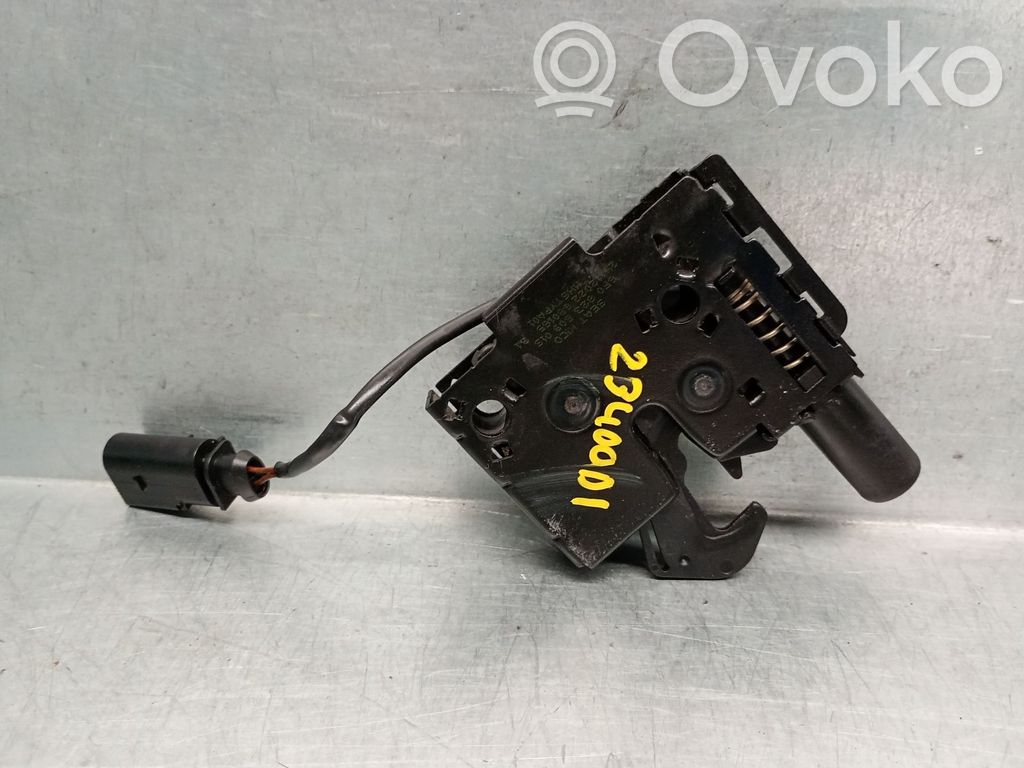 Tie down hook / loop   6F0823509015,6F0823509A