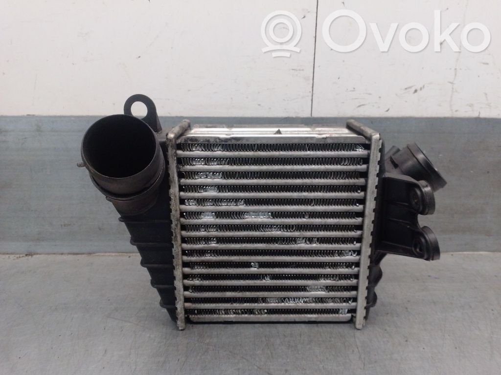 Volkswagen New Beetle Chłodnica powietrza doładowującego / Intercooler 