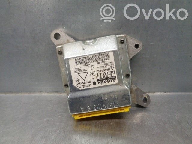 Renault Laguna II Unidad de control/módulo del Airbag 