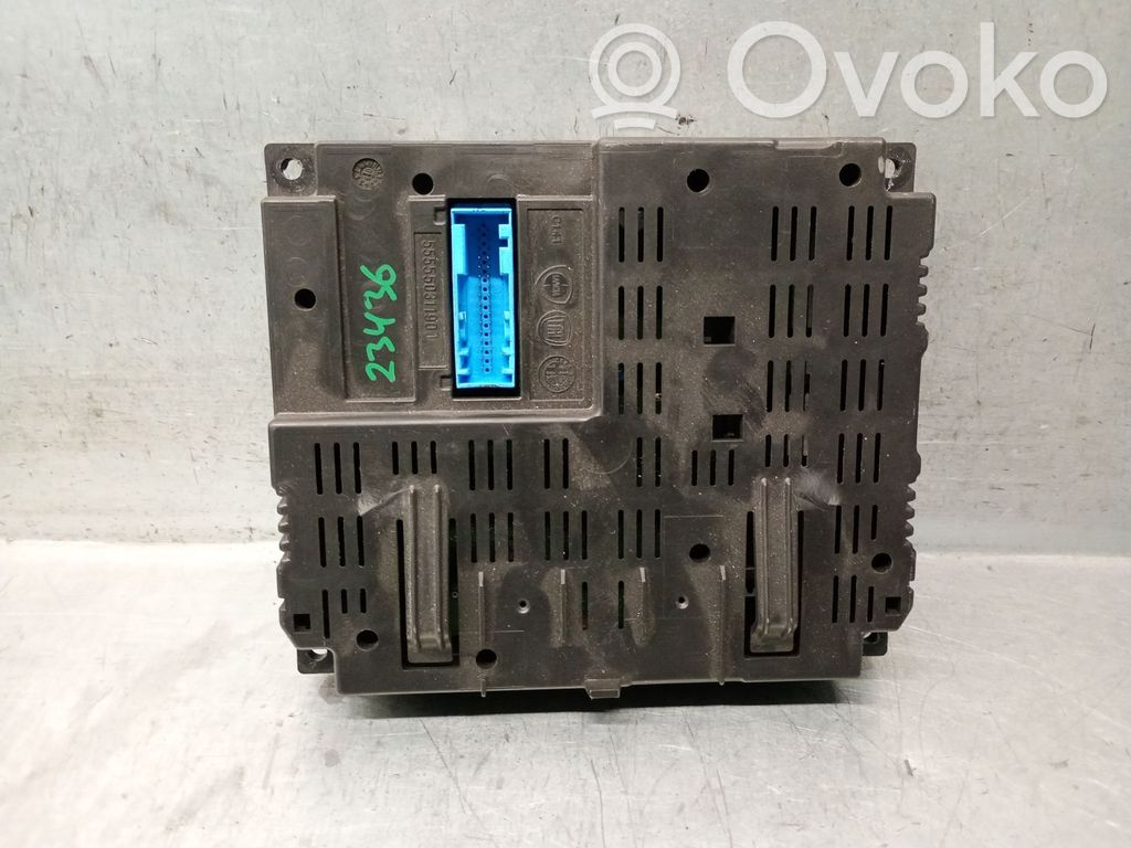 Fiat Bravo Drošinātāju kaste (komplekts) 