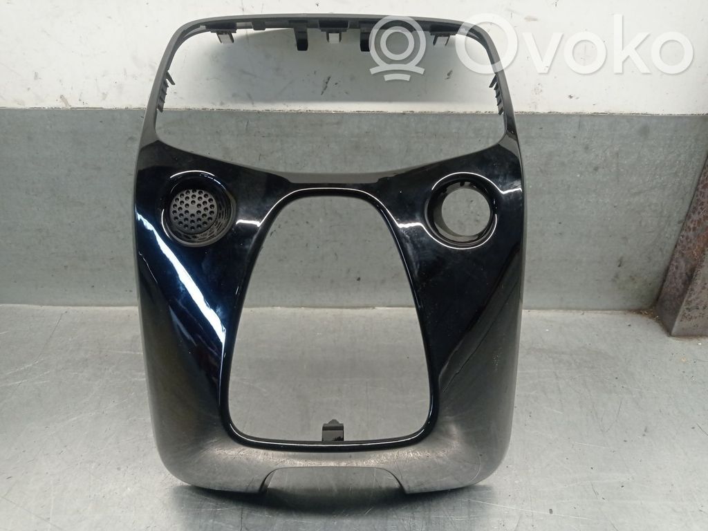 Peugeot 108 Cornice cruscotto 