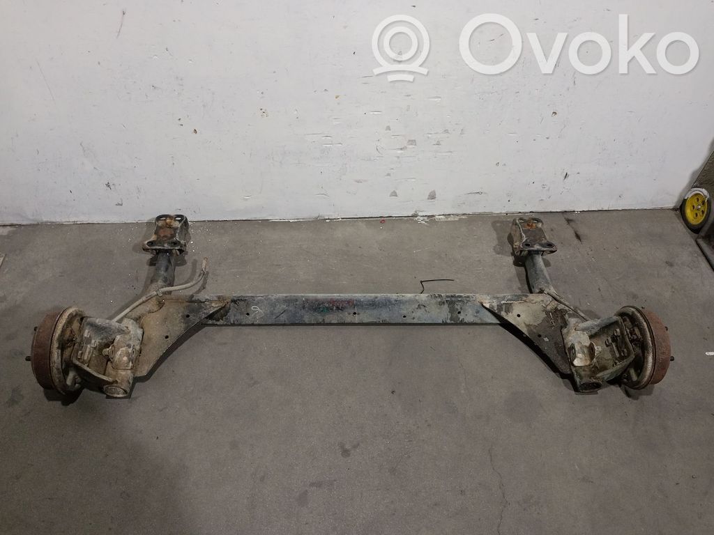 Ford Escort Galinis tiltas su reduktoriumi 