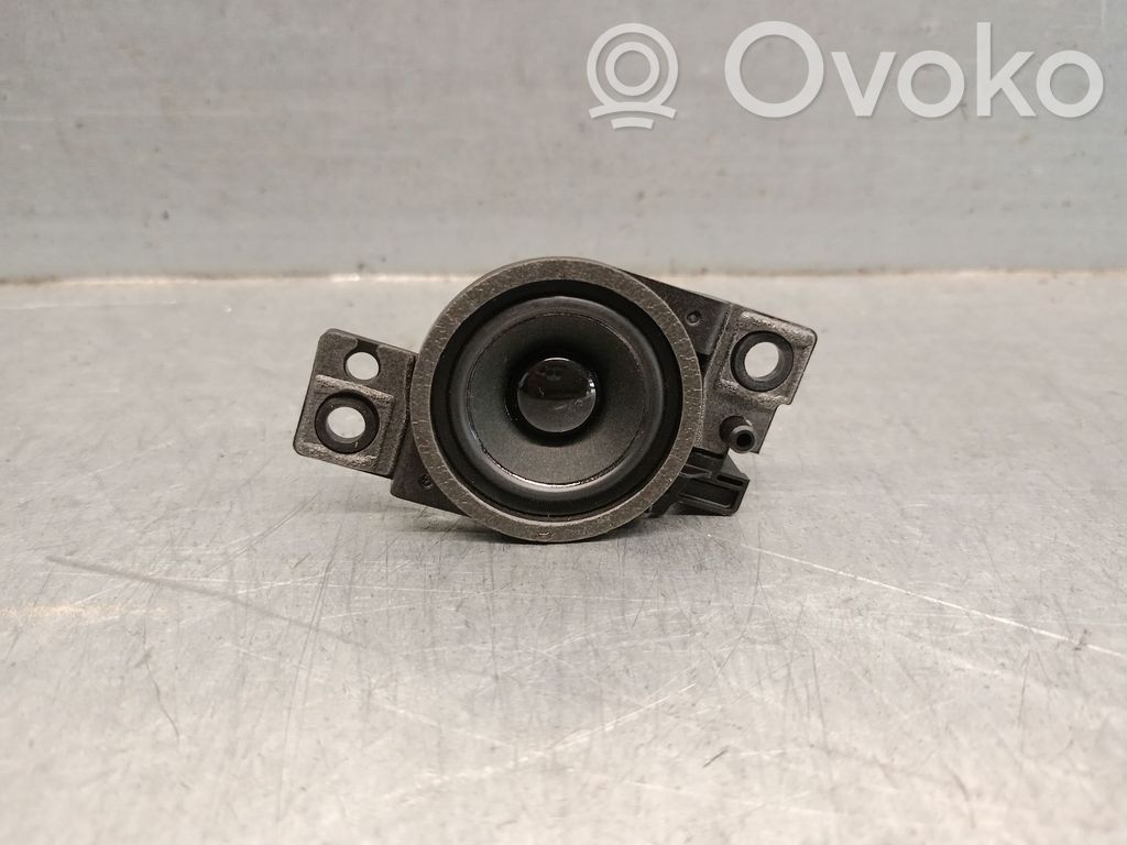 Parcel shelf speaker   BDGF66B60