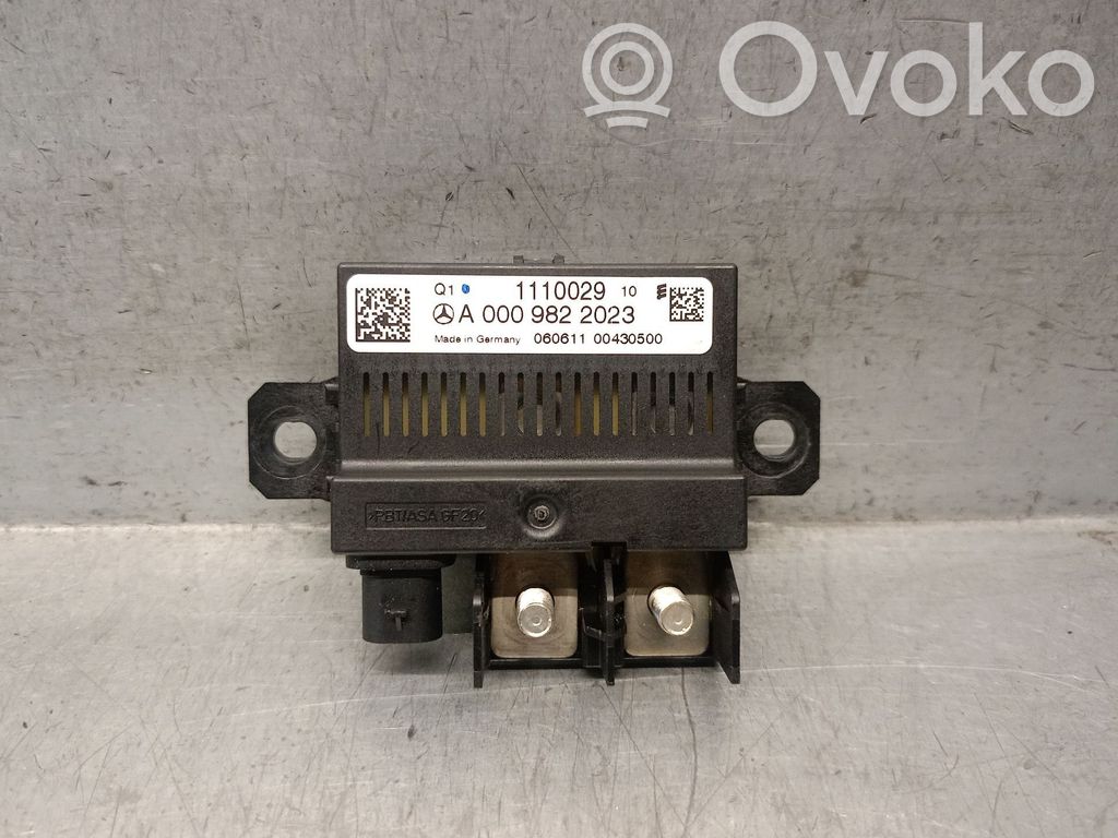 Mercedes-Benz C W204 Autres unités de commande / modules