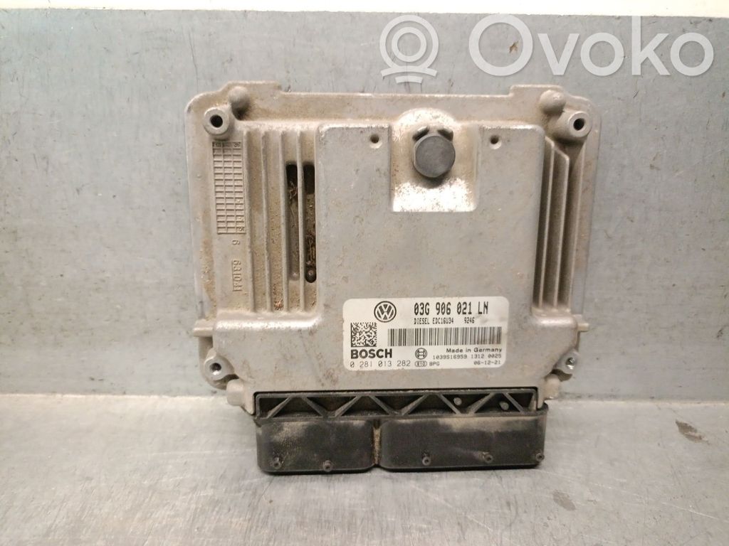 Unidad de control/módulo del motor   03G906021LN,02814013282BOSCH