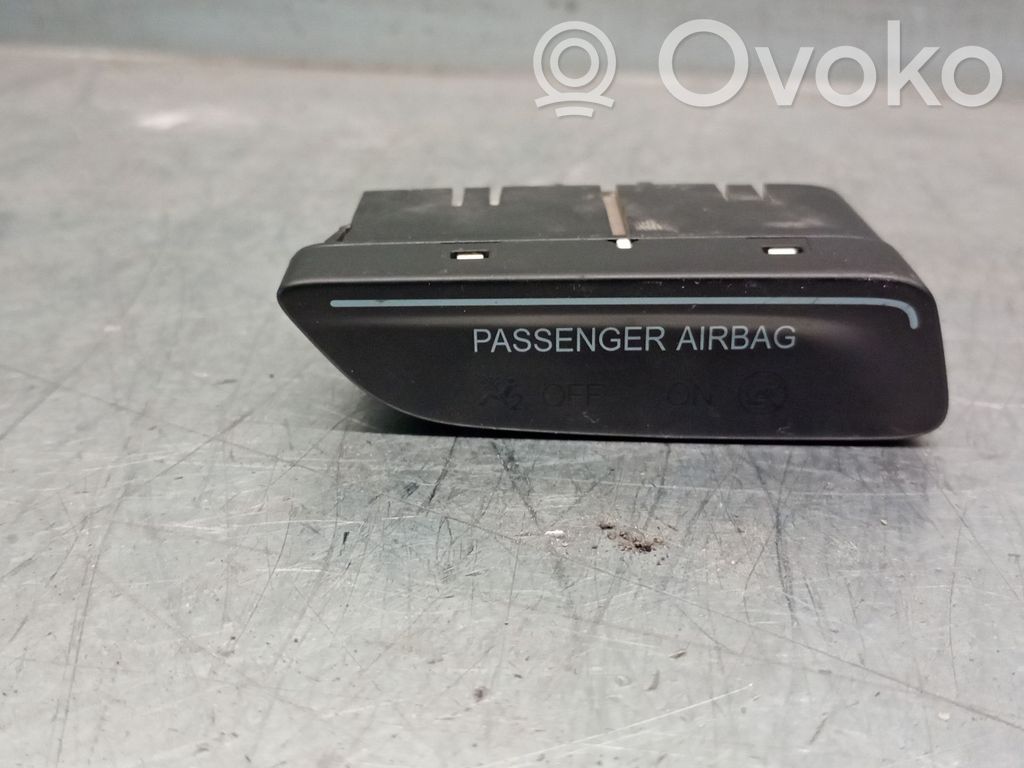 Ford B-MAX Daudzfunkciju vadības slēdzis / poga 