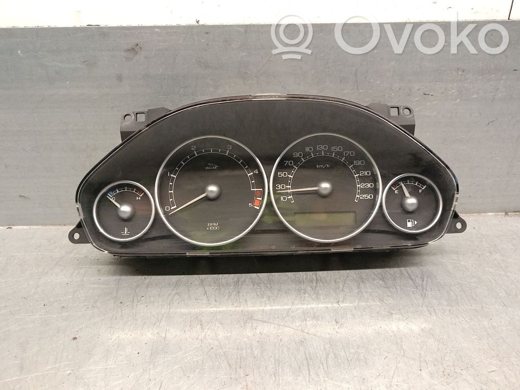 Jaguar X-Type Speedometer (instrument cluster) 