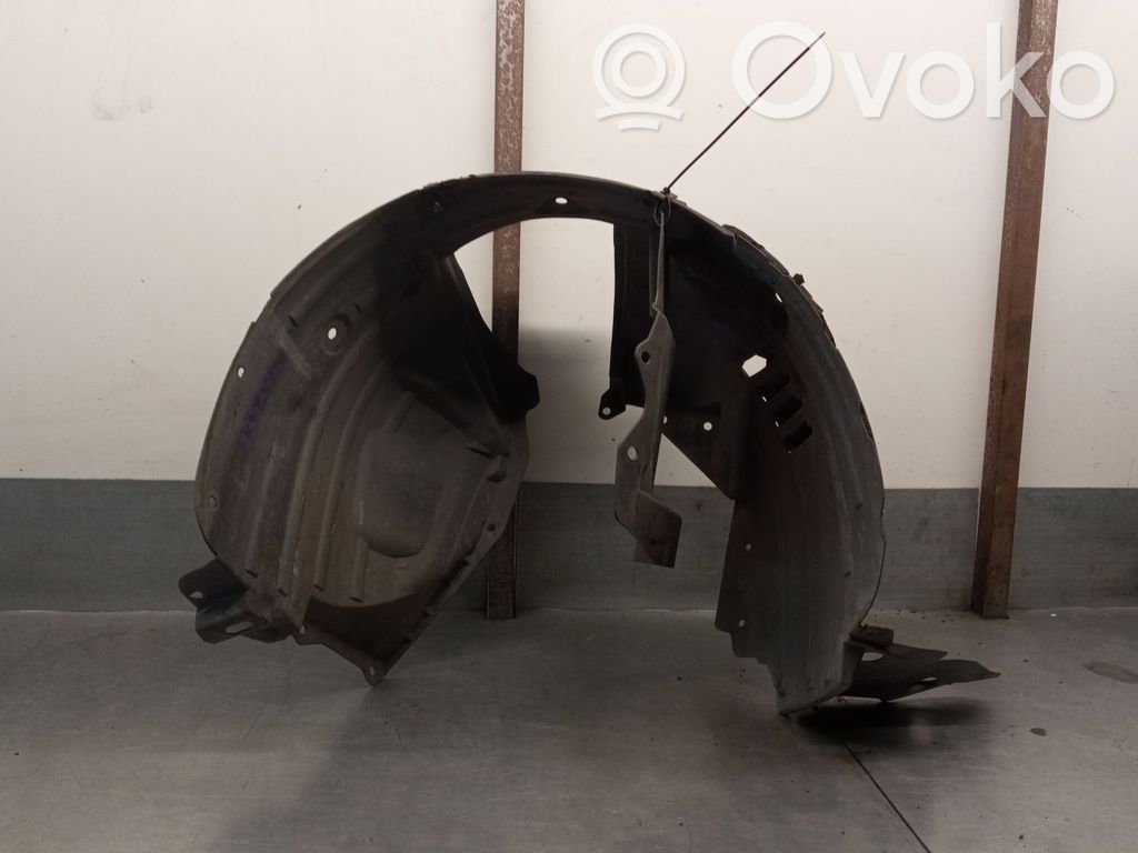 Nissan Qashqai+2 Apărători interioare aripă roată față