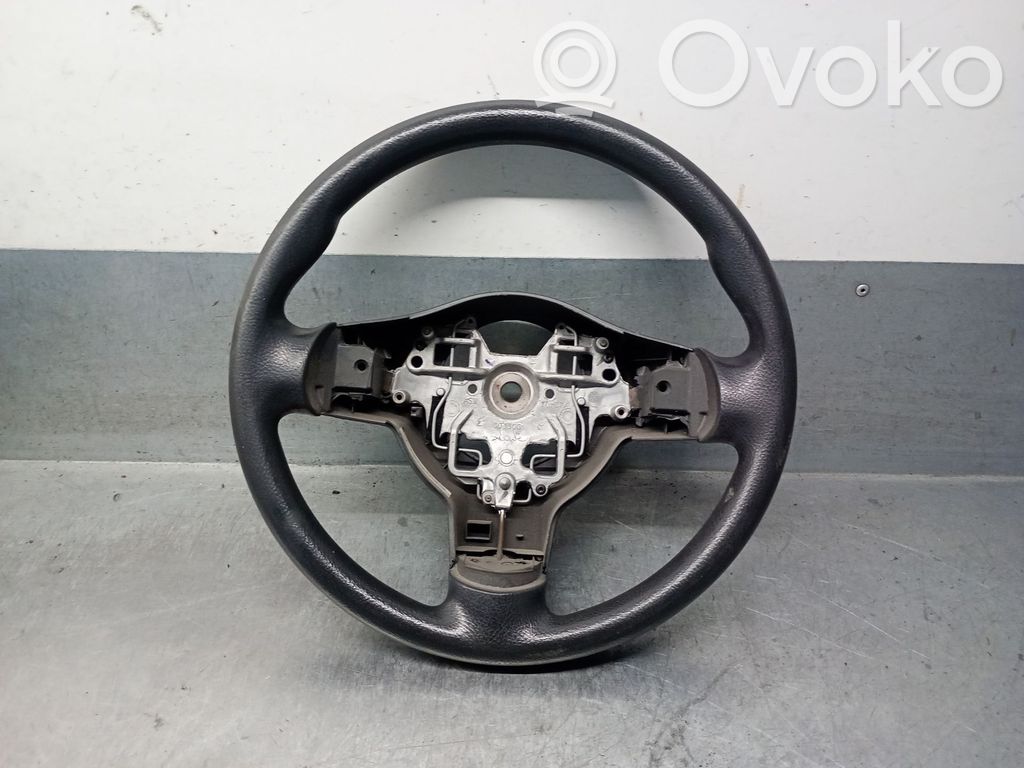 Toyota Corolla Verso E121 Volante 