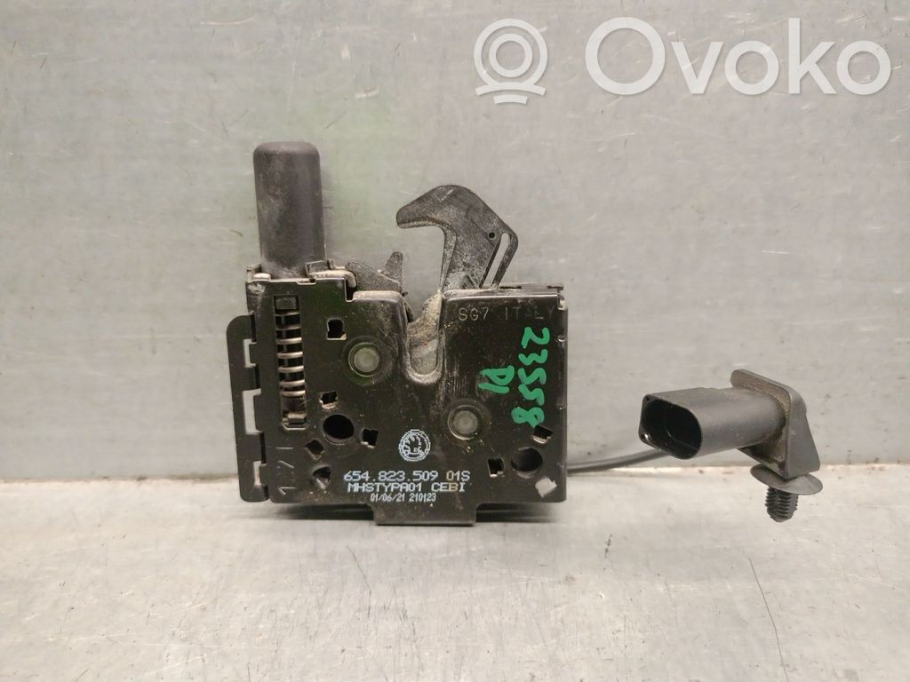 Tie down hook / loop   654823509,654823509