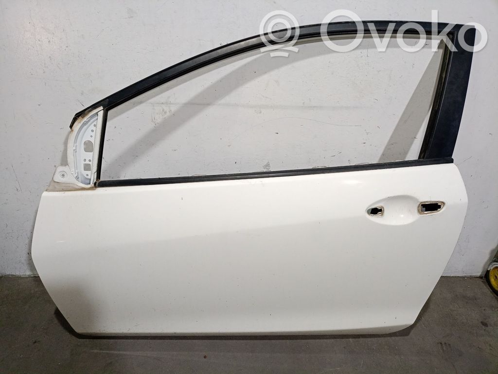 Mazda 2 Durvis 
