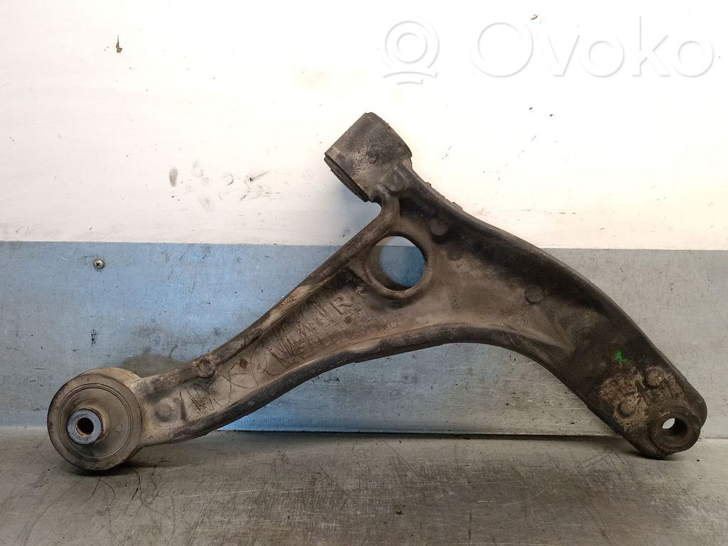 Opel Movano B Рычаг 