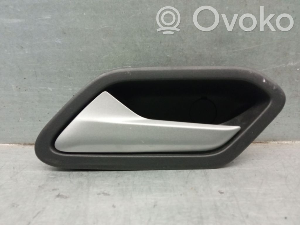 Dacia Jogger Manecilla interna puerta trasera 