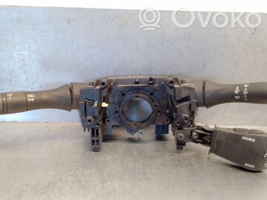 Renault Express Panel lighting control switch 