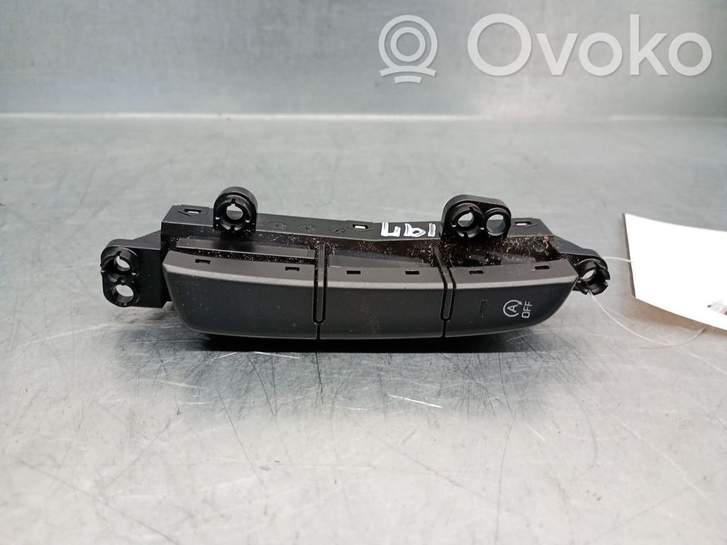 Hyundai Kona I Interruptor de control multifunción 