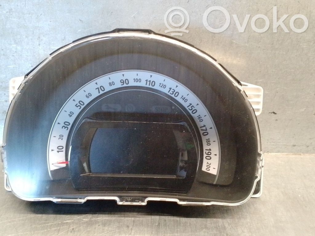 Renault Twingo III Speedometer (instrument cluster) 