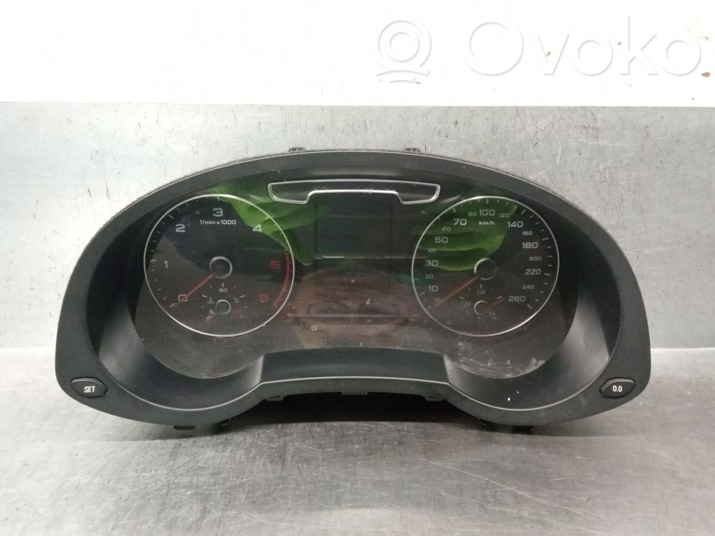 Audi Q3 F3 Spidometrs (instrumentu panelī) 
