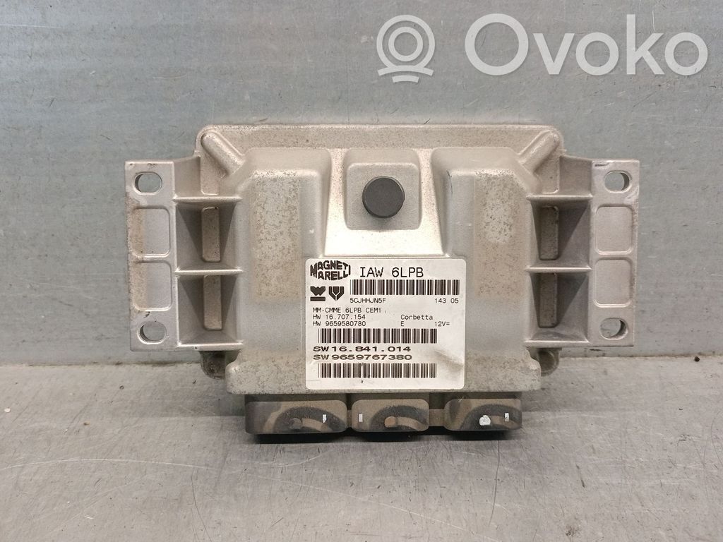 Peugeot 407 Engine control unit/module 