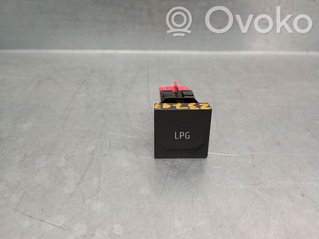 Interruptor de control multifunción   251901946R