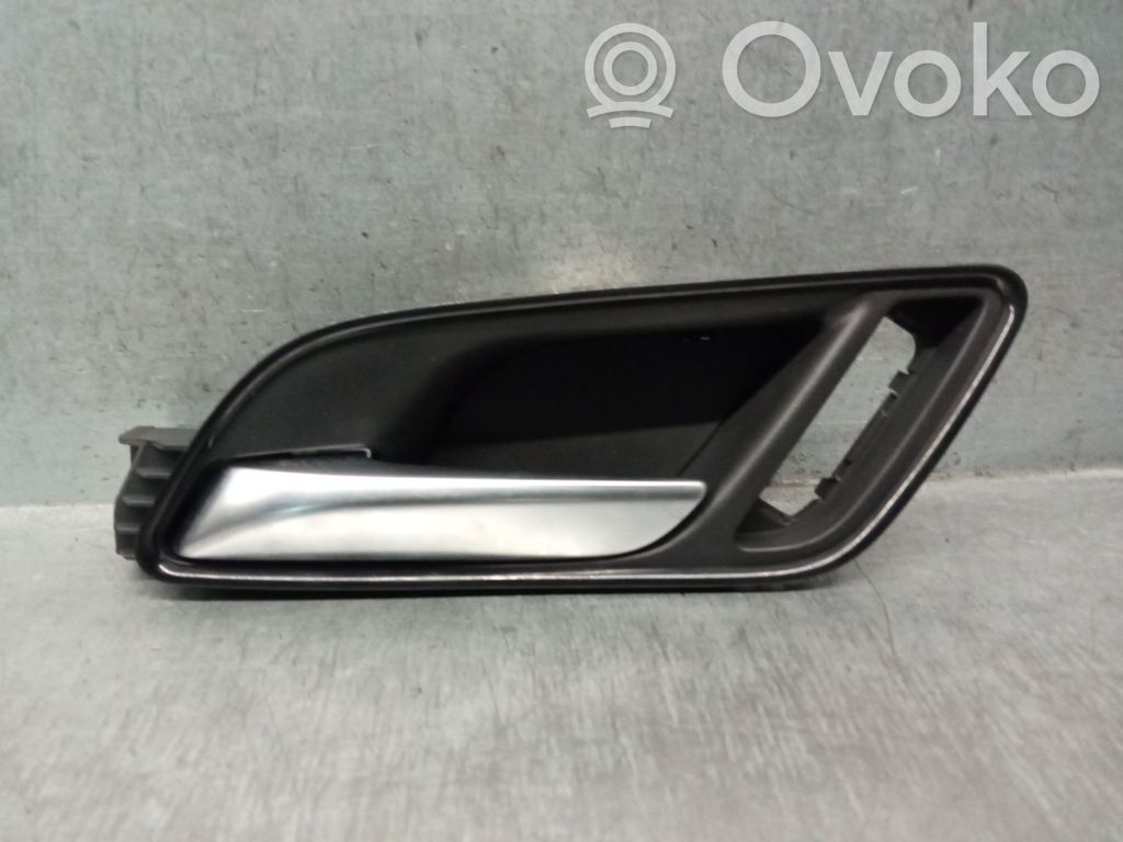 MG ZS Manecilla interna puerta delantera 