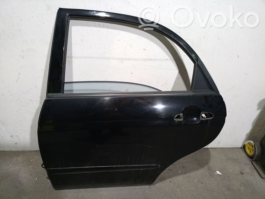 KIA Cerato Puerta trasera 
