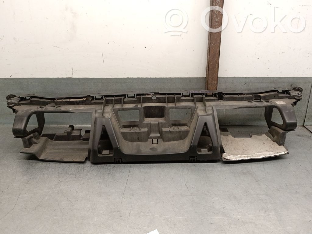 Peugeot 5008 Support de montage de pare-chocs avant