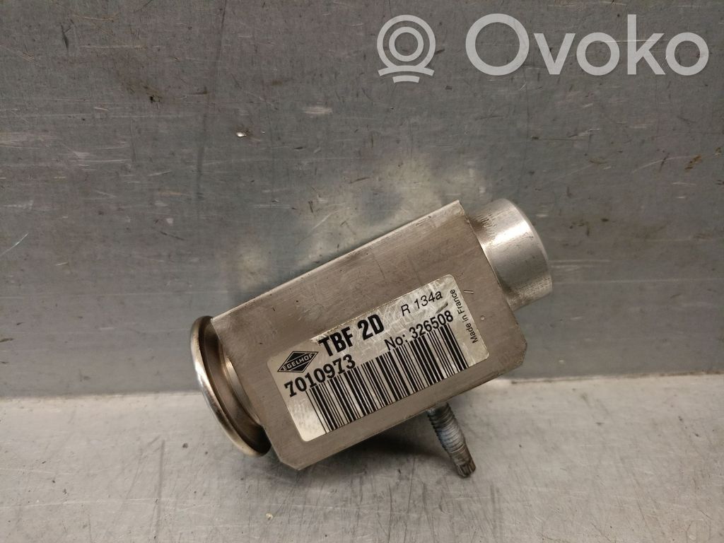 Volvo XC60 Radiator răcire A/C (condensor) 